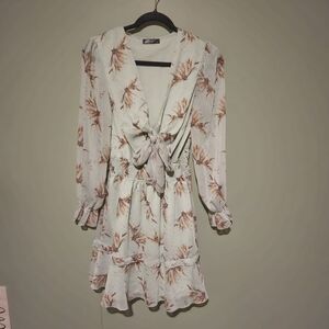 Pretty Garden Green Floral Dress Size Medium